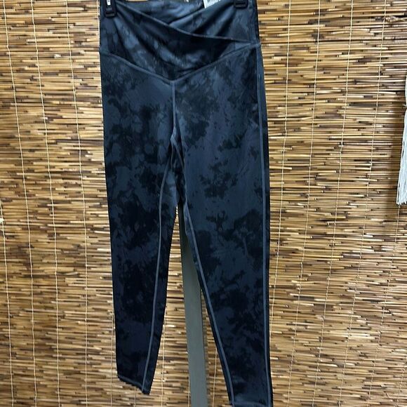 Jenni on Repeat Crossover Full Length Legging, Created for Macy's - Grey Tie Dye - Picture 2 of 2